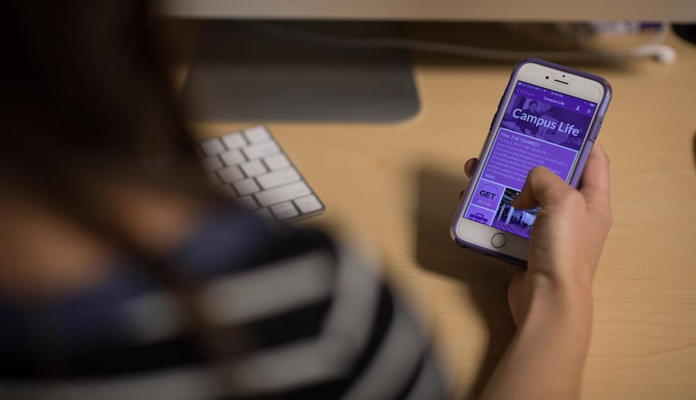 Emerson+Mobile+App.+Photo%3A+Derek+Palmer+for+Emerson+College