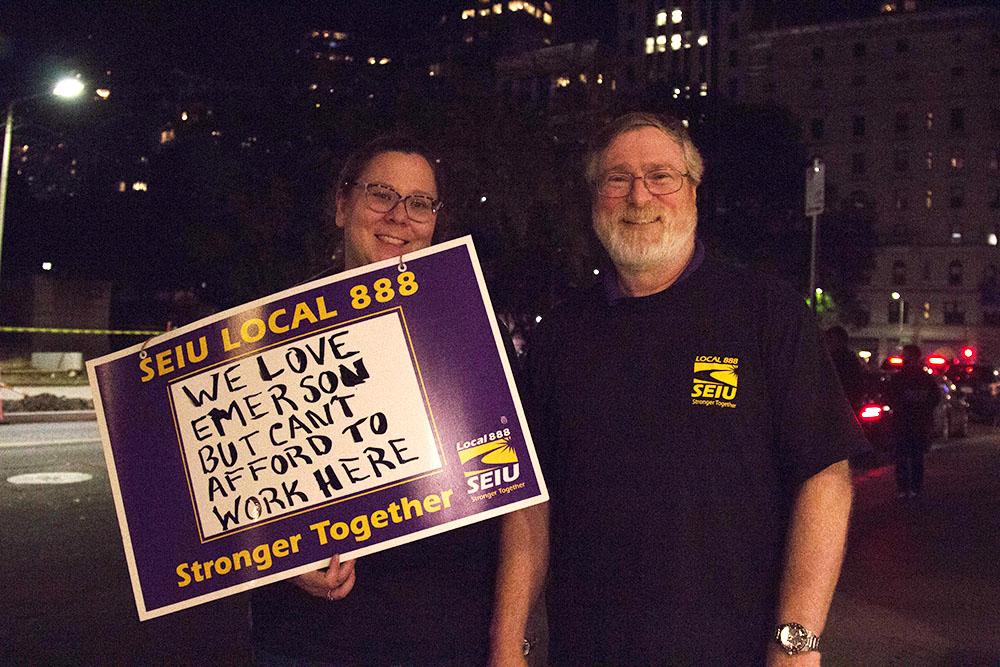 Union+members+said+Emerson%E2%80%99s+staff+is+underpaid+compared+to+other+institutions.%0ACASSANDRA+MARTINEZ+%2F+BEACON+STAFF