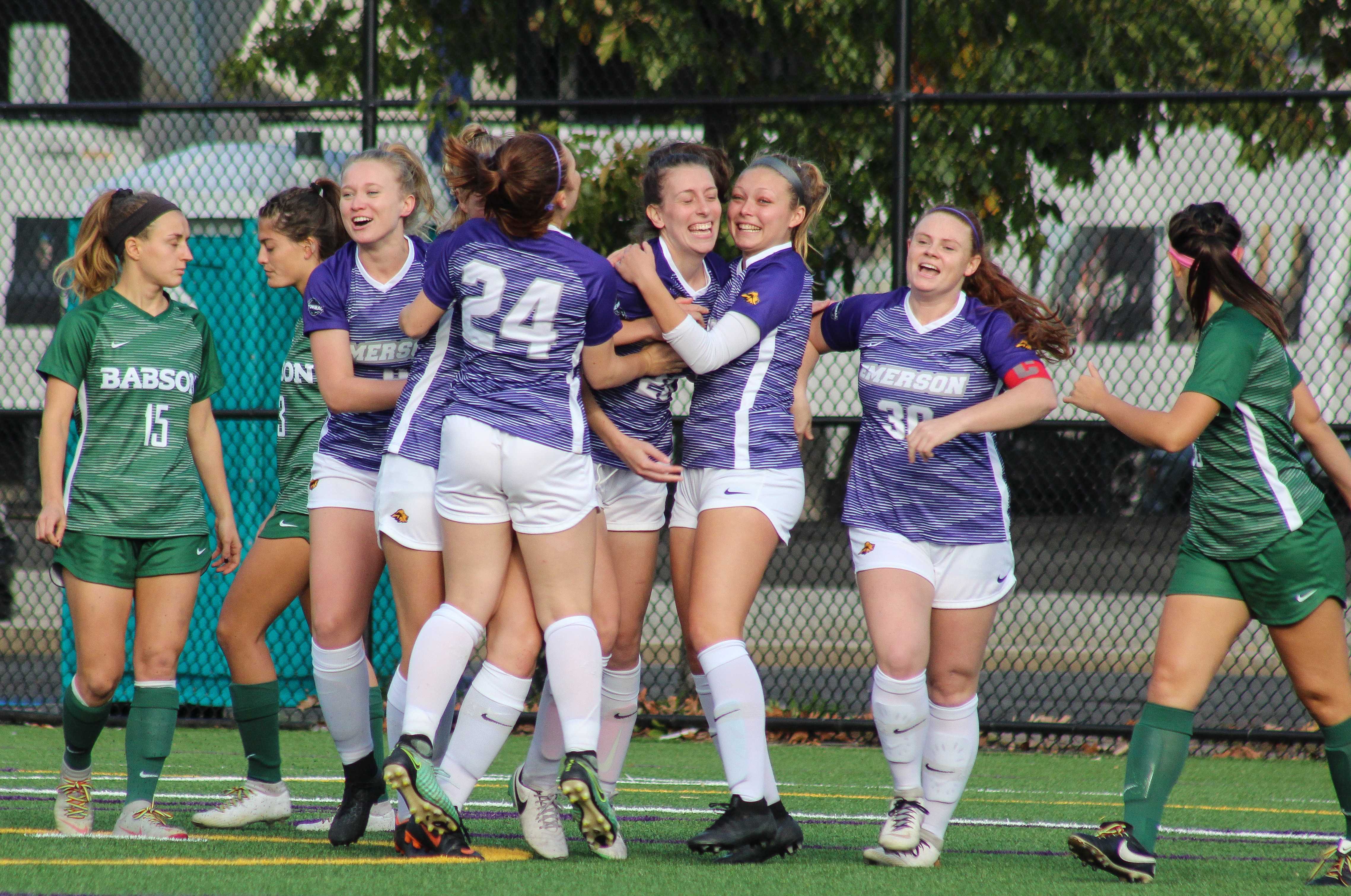 Fall sports honor seniors with pregame ceremonies The Berkeley Beacon