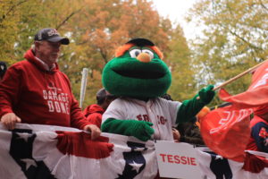 Watch: Students, fans celebrate Red Sox World Series victory parade