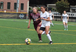 Veronica Alberts will be the only senior captain in the 2019 fall season. Photo by Anissa Gardizy / Beacon Staff