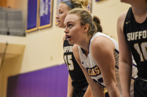Senior carries women’s basketball to key win over Smith