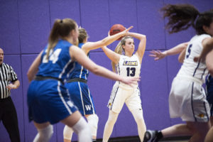Women’s basketball shines in second half against Wheaton