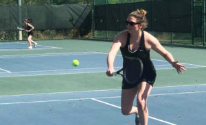 Women’s and men’s tennis share 6-3 record after spring break