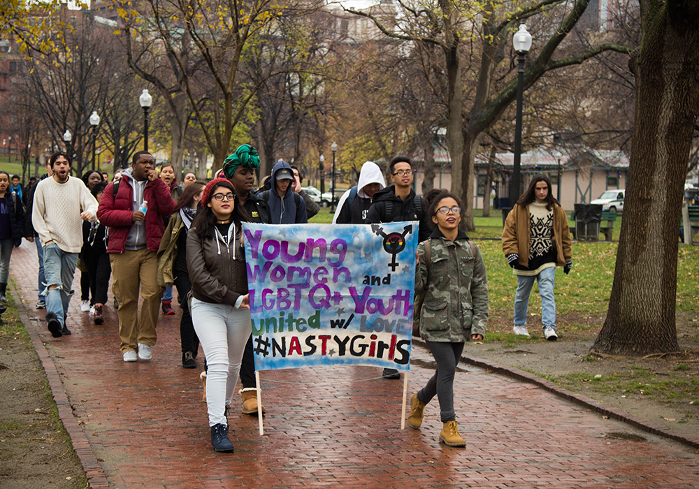 Boston+students+participate+in+classroom+walkout