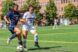 Women’s soccer scores eight goals in conference opener