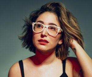 Journalism alumna Gaby Dunn pens Boston-based graphic novel