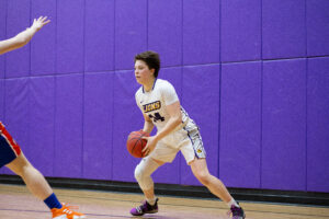 Women’s basketball raises money for Puerto Rico tournament