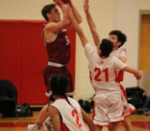 Men’s basketball freshman out for season with hip injury