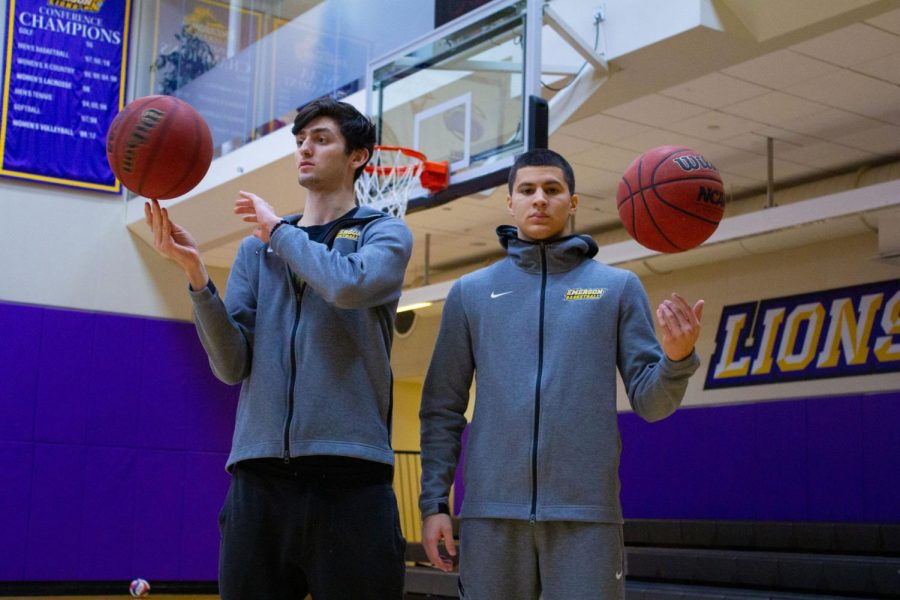 Max Davis (left) and Bryan Lupianez (right) joined the men's basketball team in late December Photo credit: Cho Yin Rachel Lo