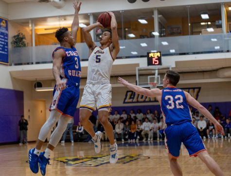 Men’s basketball falls in tense NEWMAC Quarterfinal