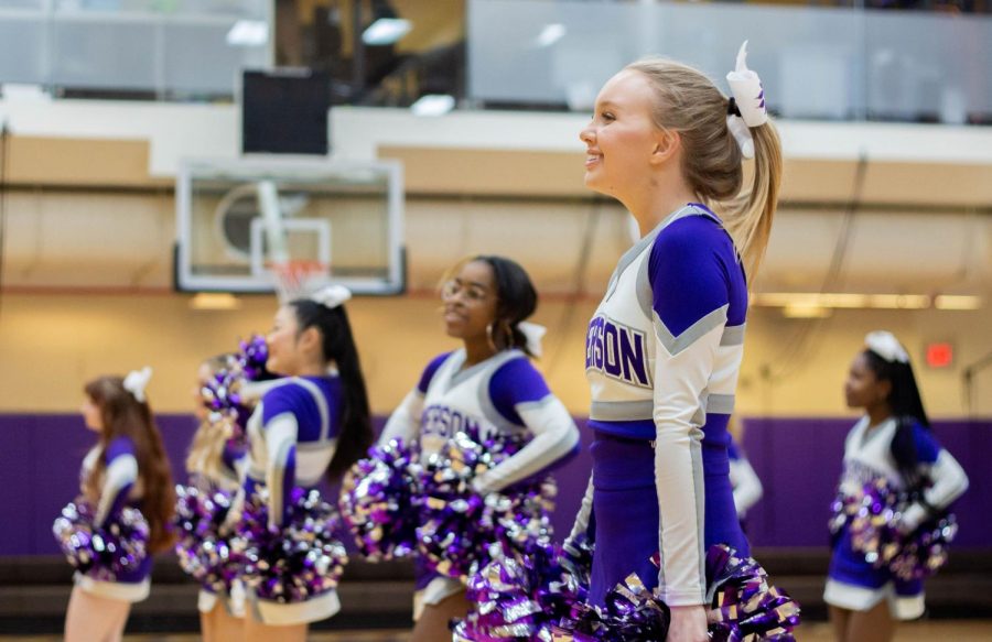 Ravens' co-ed cheerleading squad breaks barriers 