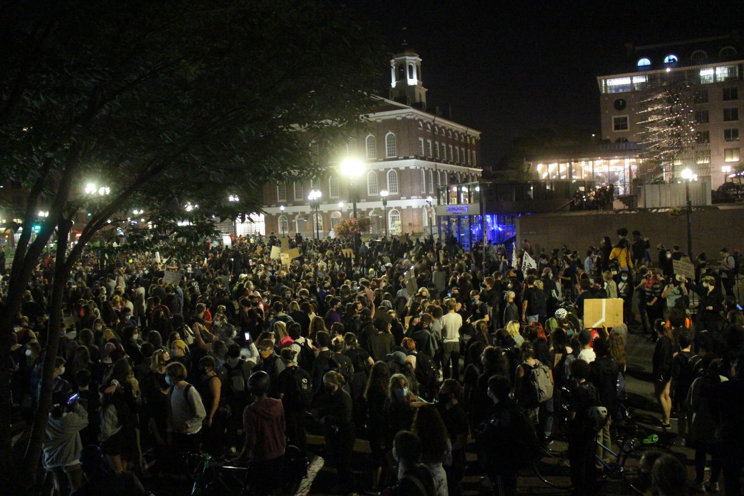 Photos%3A+Thousands+demand+justice+for+Breonna+Taylor+in+streets+of+Boston