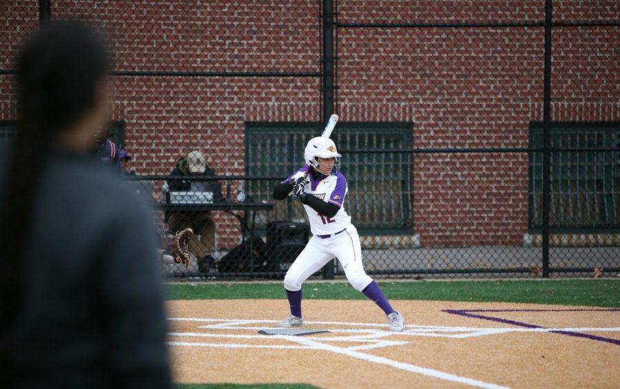 Senior Lindsey Lowe scored a run in game on of Saturday's doubleheader.