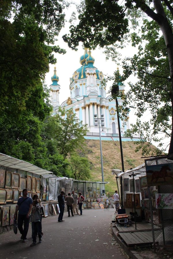Andriivskyi Descent, Kyiv. Photo by Karina Jha.