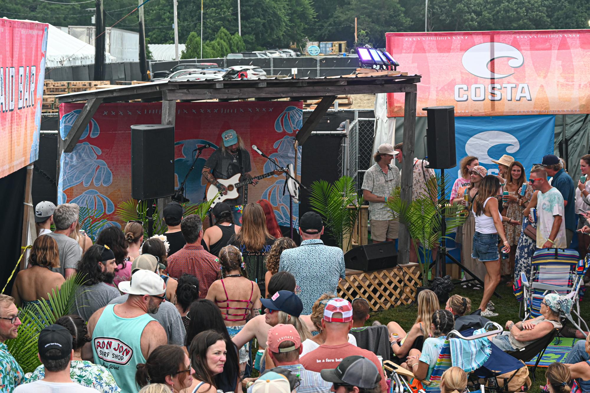 Levitate Surf Shop’s Music and Arts Festival hosts another successful year of a wide range of different musical genres, arts, and food for its festival-goers to enjoy. 