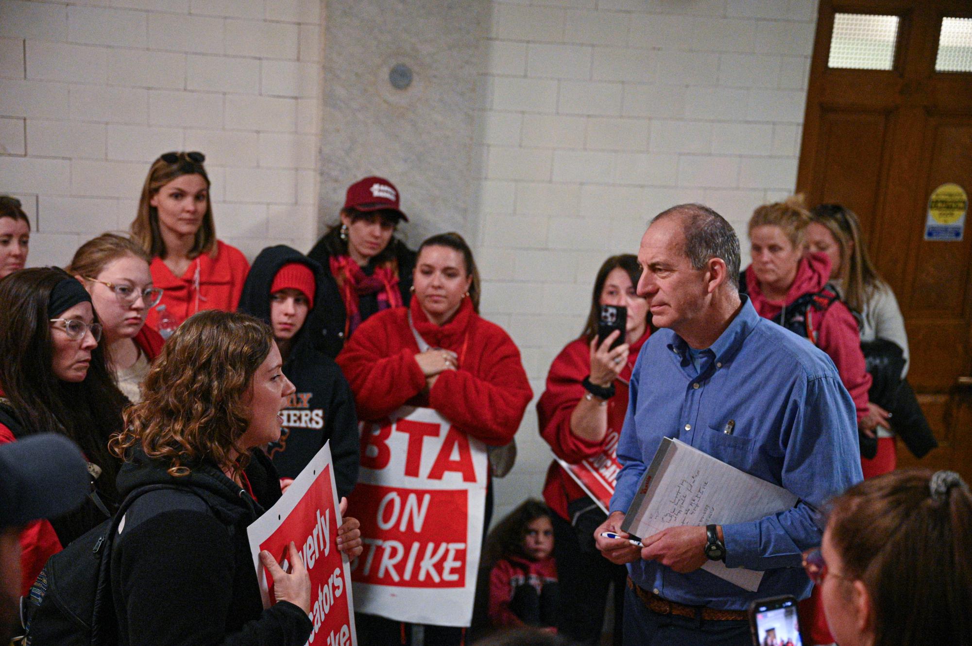 From the school lawn to the Statehouse: North Shore teachers continue to rally