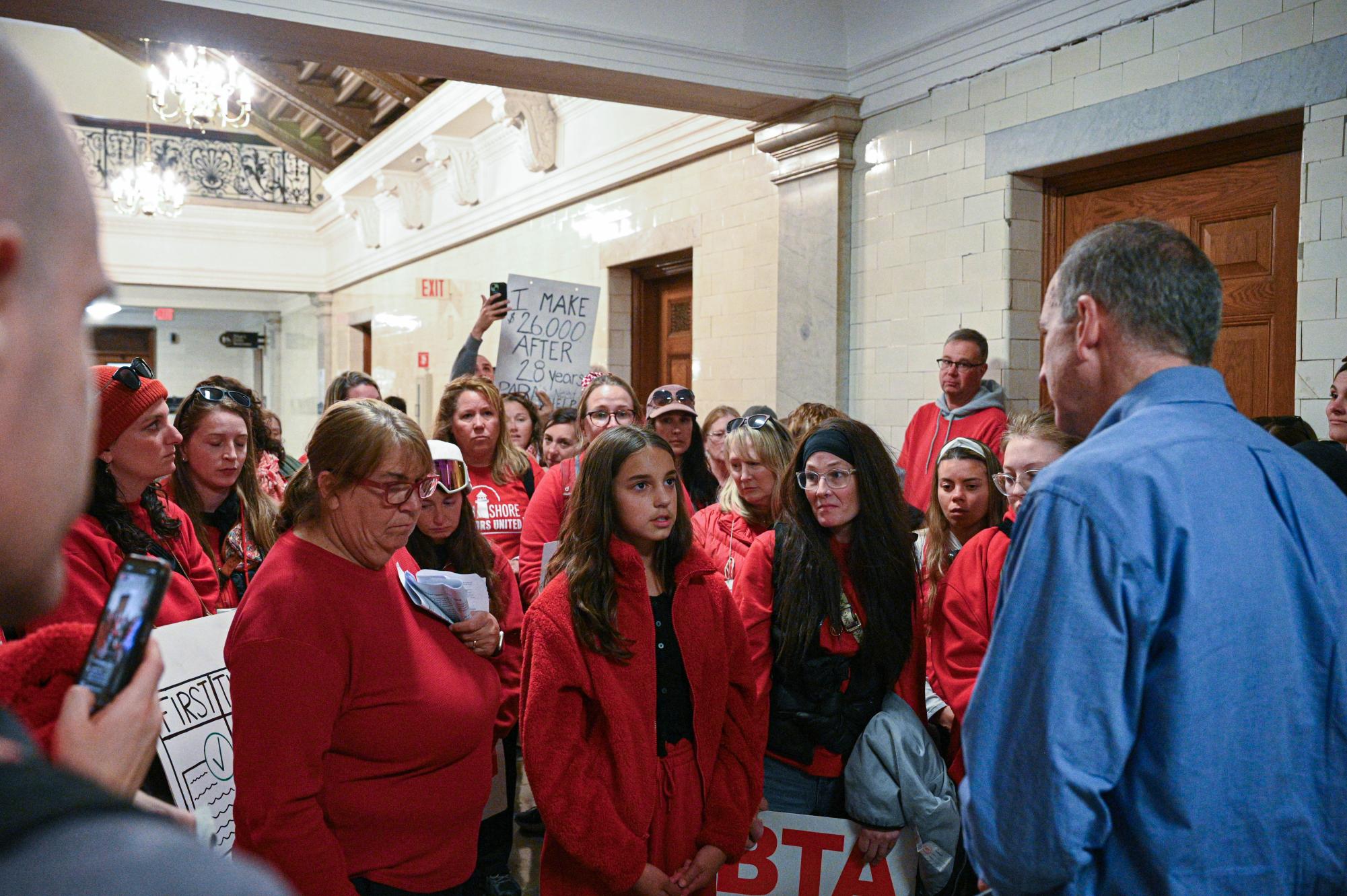 From the school lawn to the Statehouse: North Shore teachers continue to rally