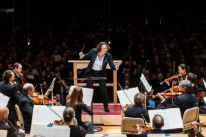 Nathalie Stutzmann conducts the BSO at Symphony Hall. (Courtesy Robert Torres/BSO)