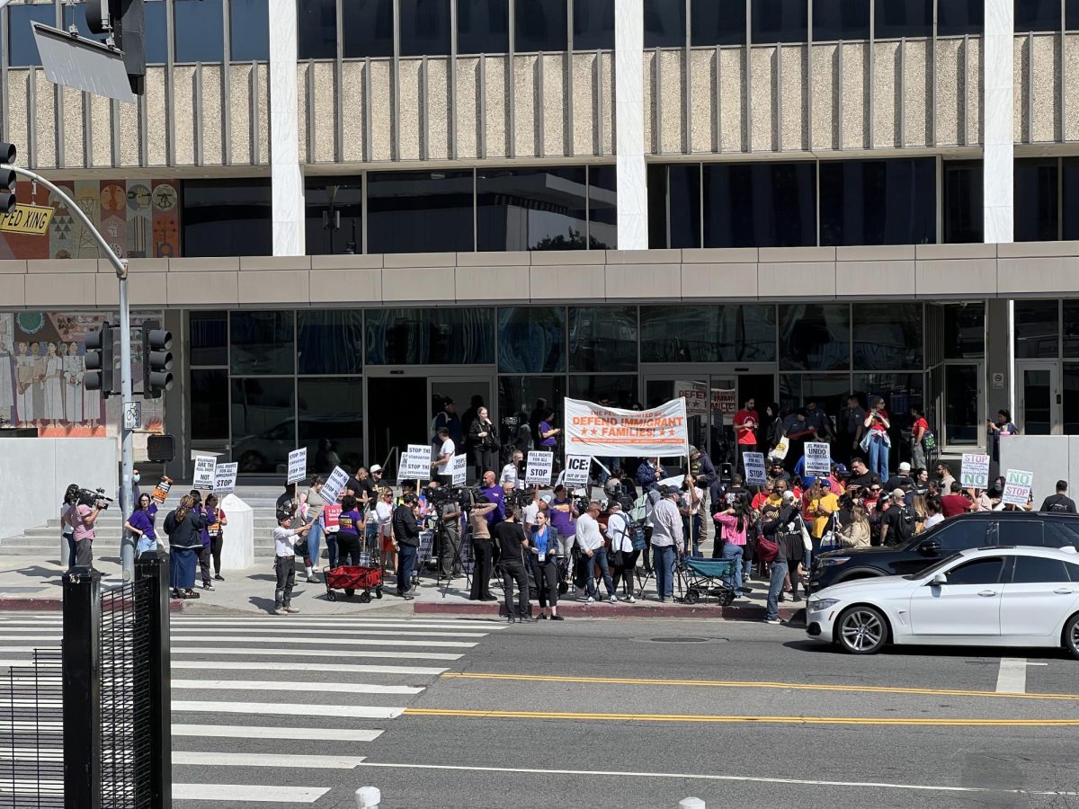 Anti-ICE protests began June 6 in Los Angeles. Around 150 demonstrators convened outside the Edward R. Roybal Federal Building hours after a raid in the Fashion District (Jordan Pagkalinawan/ Beacon Staff).