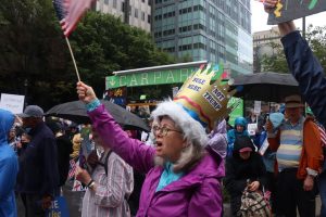 Crowds at the 'No Kings Day' protest in Philadelphia on June 14, 2025 (Bryan Hecht / Beacon Staff)