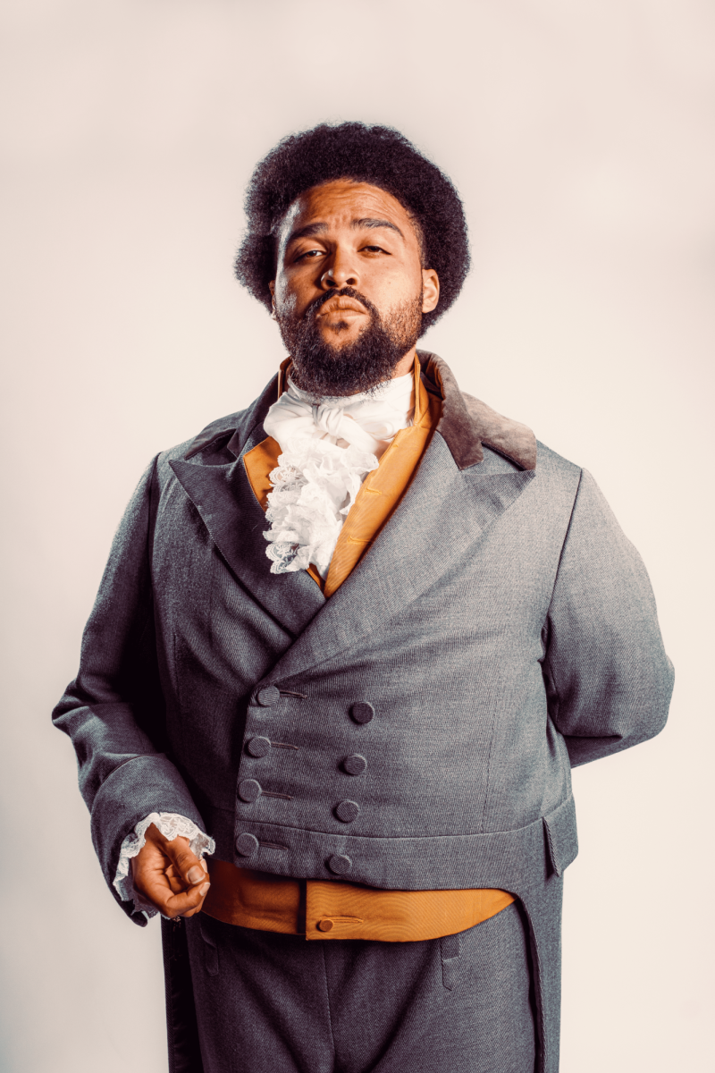 Kai Thomani Tshokosi ‘15 brings Emerson’s revolutionary energy to “Hamilton”